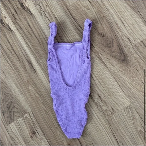 NWT Hunza G crinkle one piece swimsuit in lilac - Picture 8 of 8